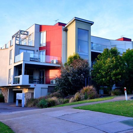 Phillip Island Towers Apartment Cowes Exterior photo